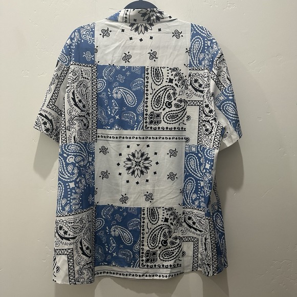 Paisley Men's Button Up Short Sleeve Shirt Blue White And Black Size XXL - Picture 5 of 5